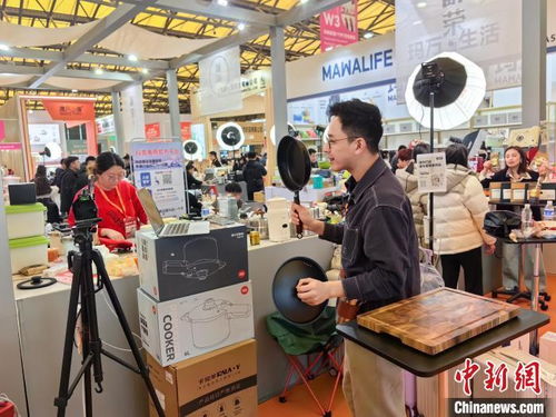 上海開春掀起展會熱 電商與線下交易并駕齊驅(qū)